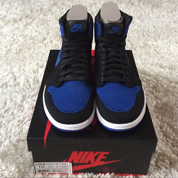 Nike Air Jordan 1 Royal Flyknit 919704-006 10 Toe - Picture 3 of 7